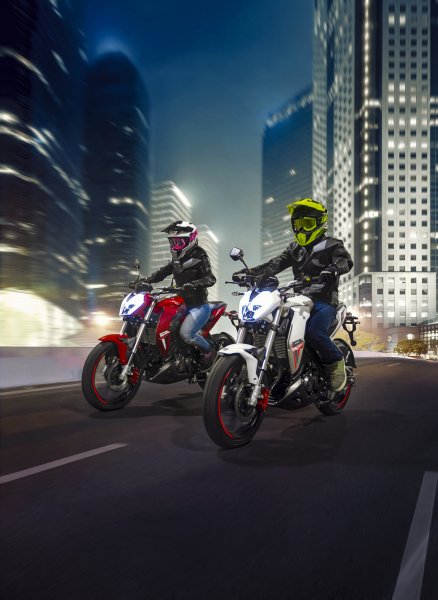 KEEWAY RKF 125i E5 červená