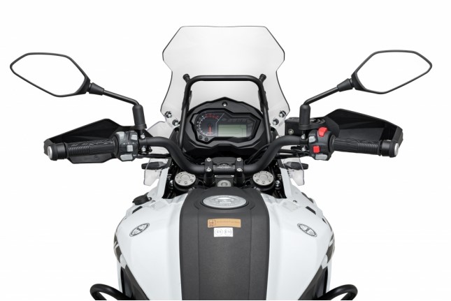 Benelli TRK 502X E5 ADVENTURE bílá 