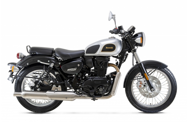 Benelli Imperiale 400 E5 stříbrná