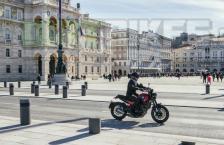 Benelli Leoncino 500 E5 NAKED ABS černá