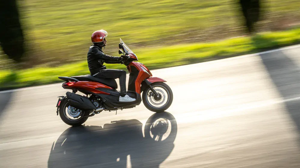 Piaggio New Beverly 400 Blu Oxygen