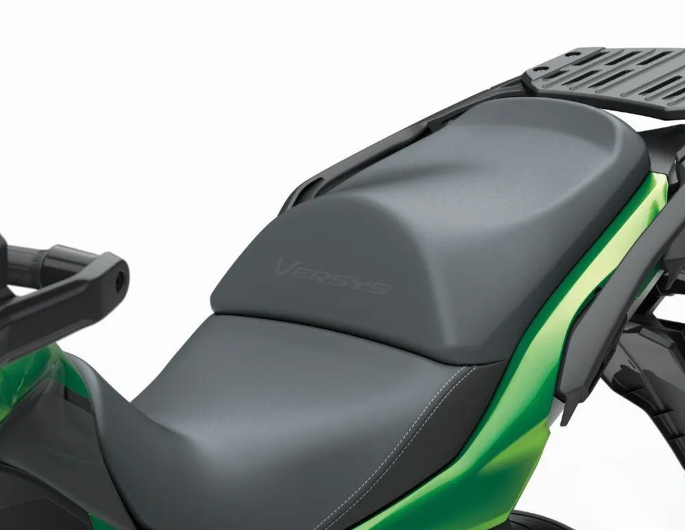 Titanový výfuk Akrapovič pro Versys 1000 19- 