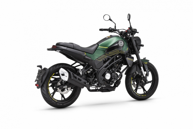 Benelli Leoncino 125 EURO5 bílá