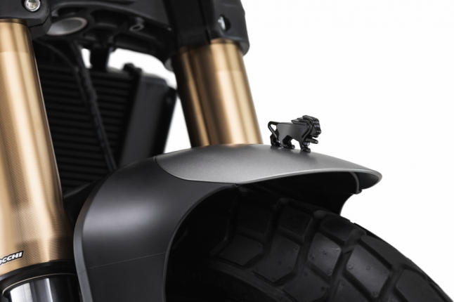 Benelli Leoncino 800 zelená
