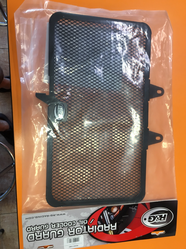 Kryt chladiče RG Racing Suzuki Bandit 650 SA '10- (Water Cooled) - černý