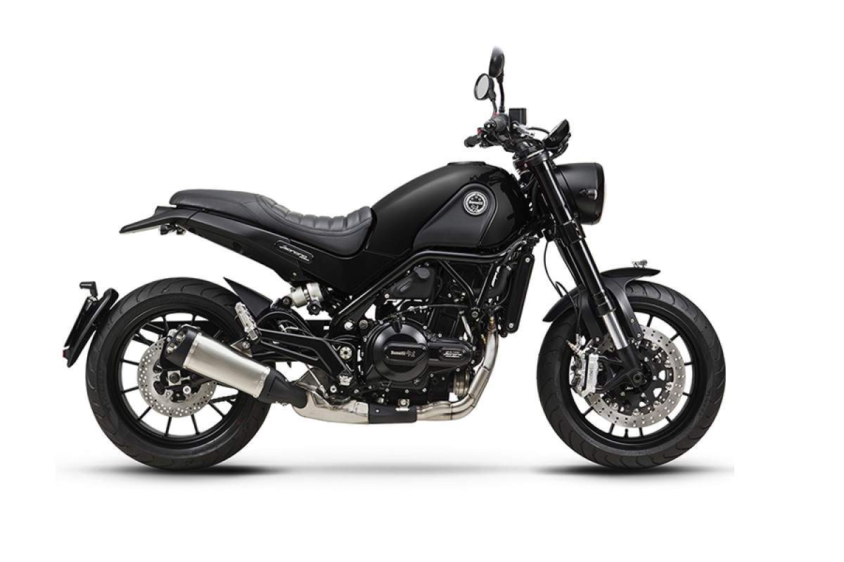 Benelli Leoncino 500 E5 NAKED ABS černá