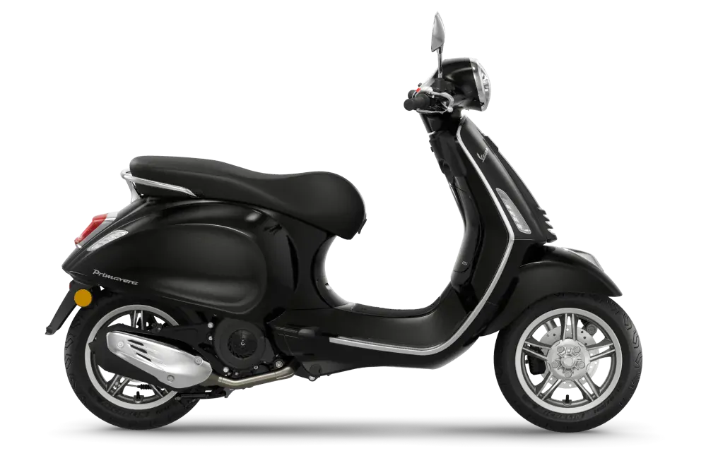 Vespa Primavera 125 FL Nero Convinto + POUKAZ NA 5000 KČ