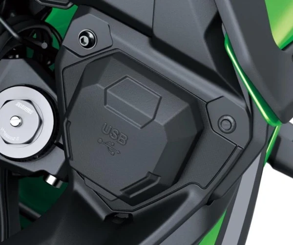 USB zásuvka pro Versys 650
