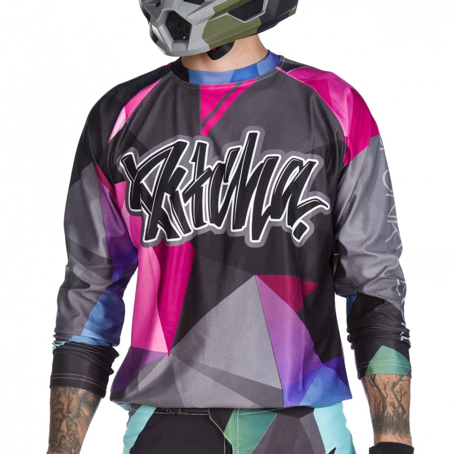 PITCHA Dres FASTER 2024 black rainbow