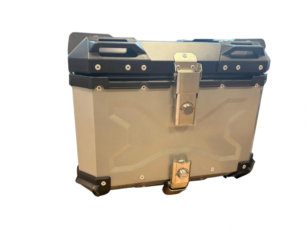 Hliníkový kufr DB 45L X-design stříbrný, plotna + opěrka + síťka na zavazadla zdarma