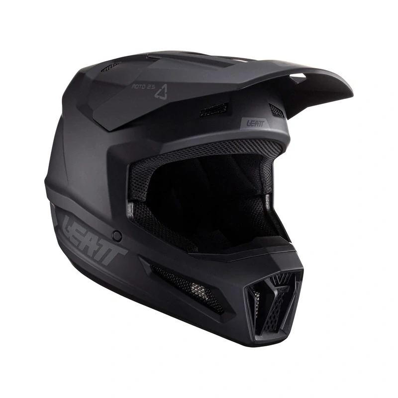 LEATT Moto helma 2.5 Stealth