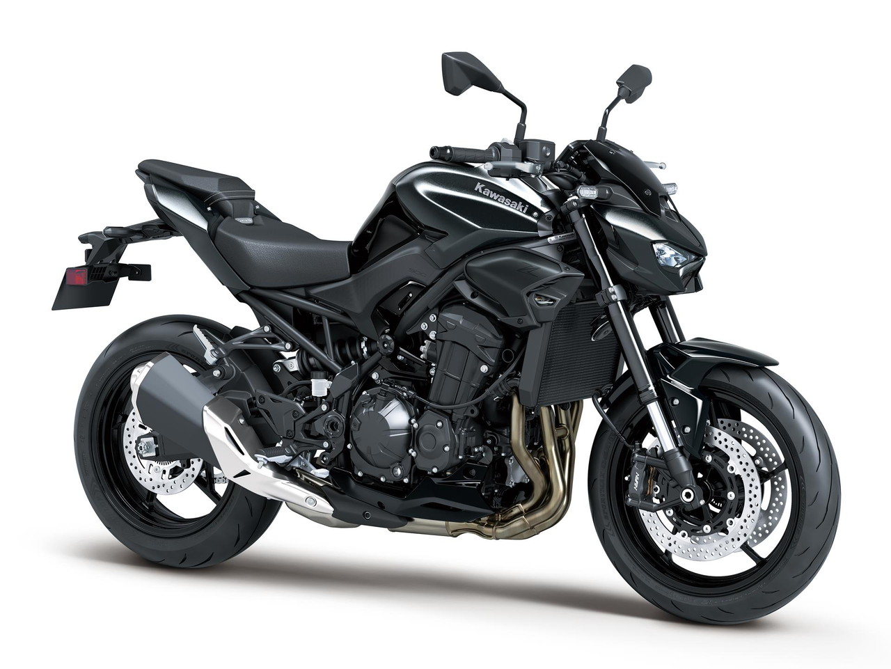 KAWASAKI Z900 (70KW) MY27 Ebony / Metallic Carbon Gray