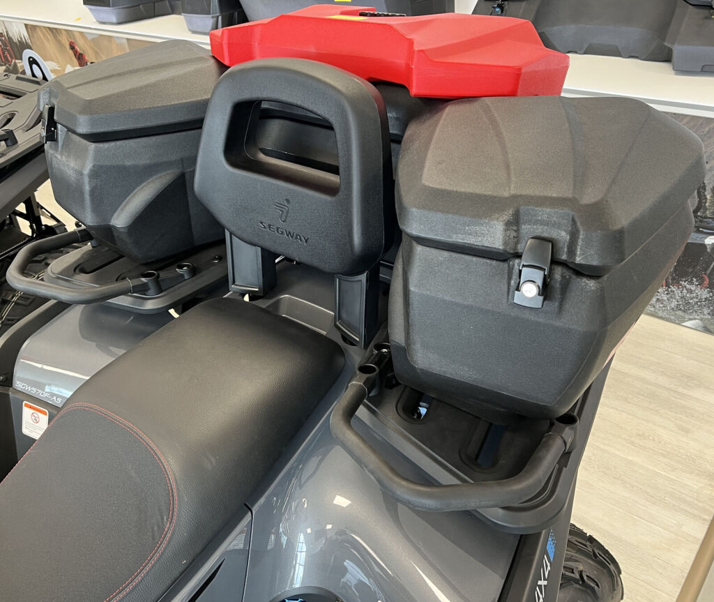 zadní plastový box na čtyřkolku SHARK ATV CARGO BOX AX115