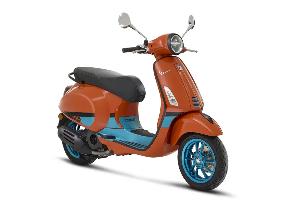 Vespa Primavera 125 COLOR VIBE oranžová