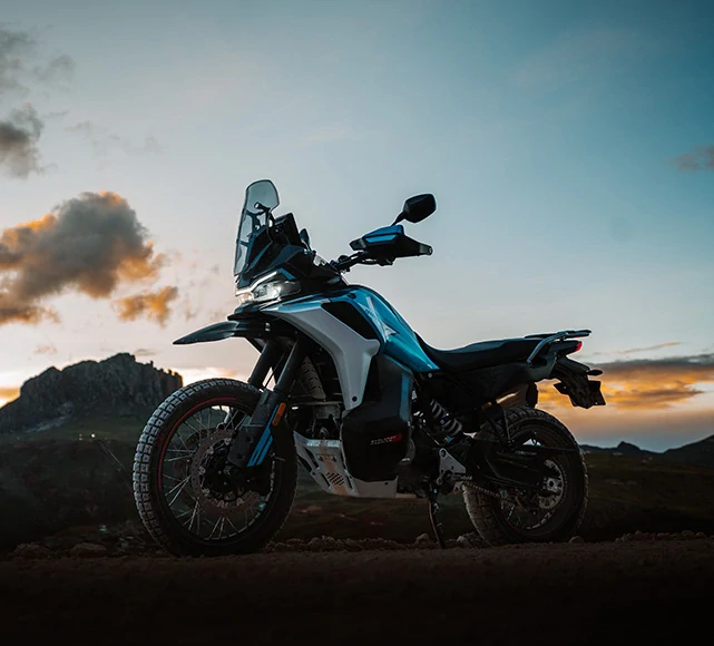 CFMOTO 800MT-X black 