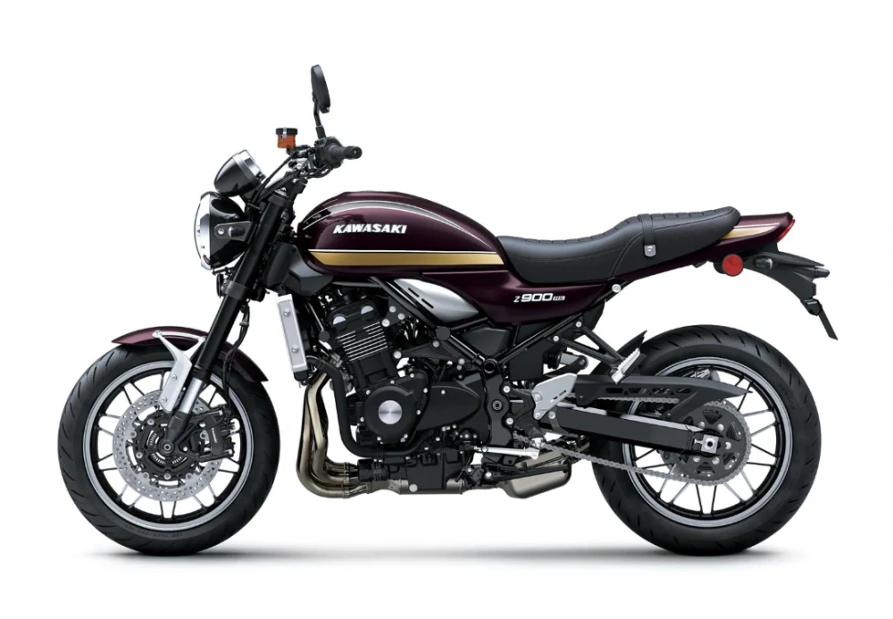 KAWASAKI Z900RS MY26 půjčovna Hlučín