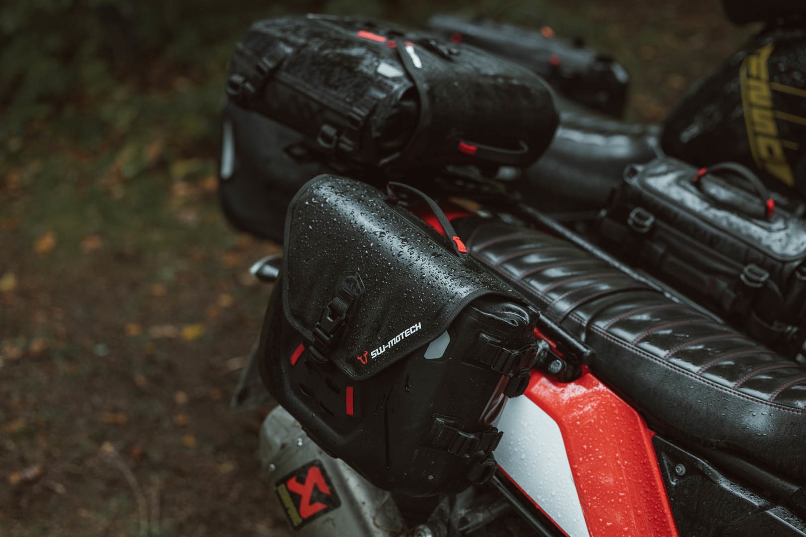 SW-Motech SysBag WP S , pravý vč.adapter desky