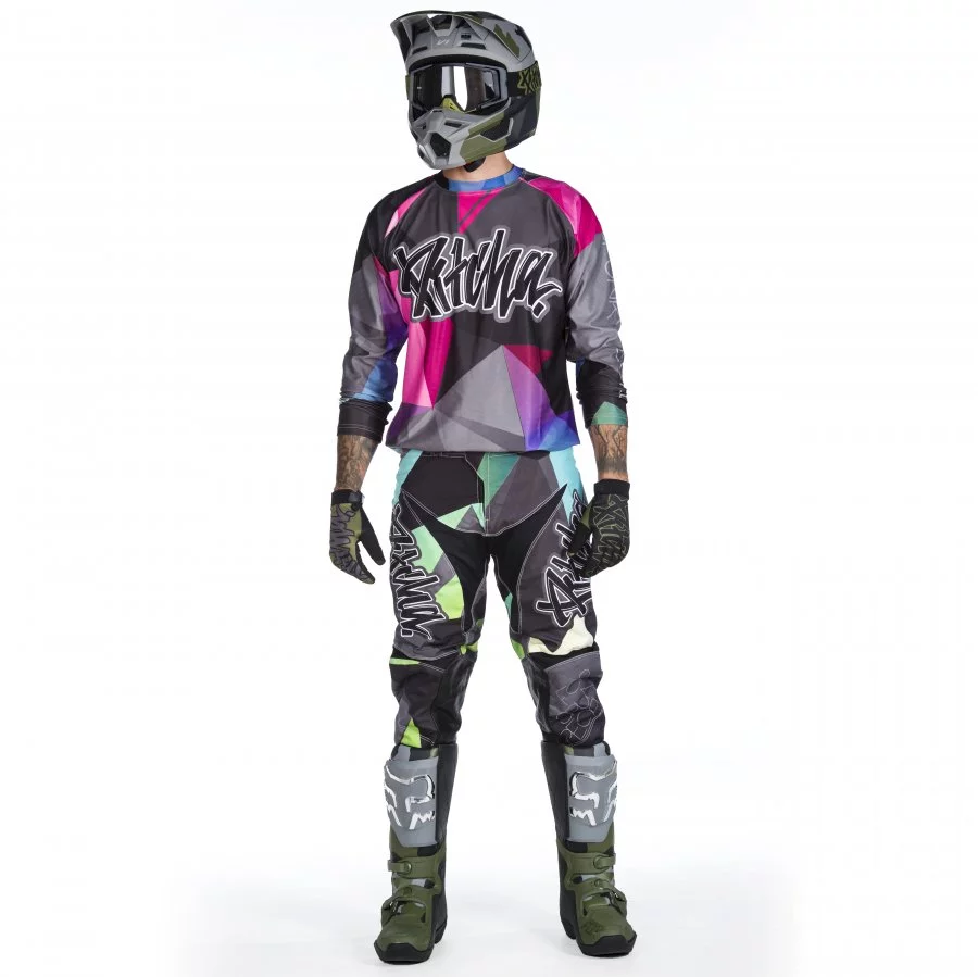 PITCHA Dres FASTER 2024 black rainbow