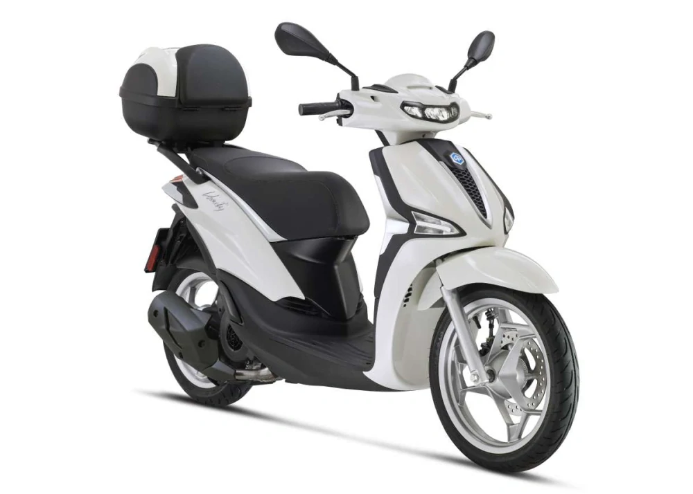 Piaggio Liberty 125 ABS - půjčovna Hlučín