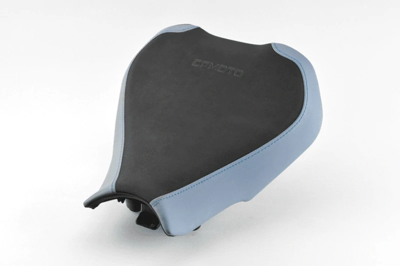 Zvýšené sedlo CFMOTO 675SR/NK