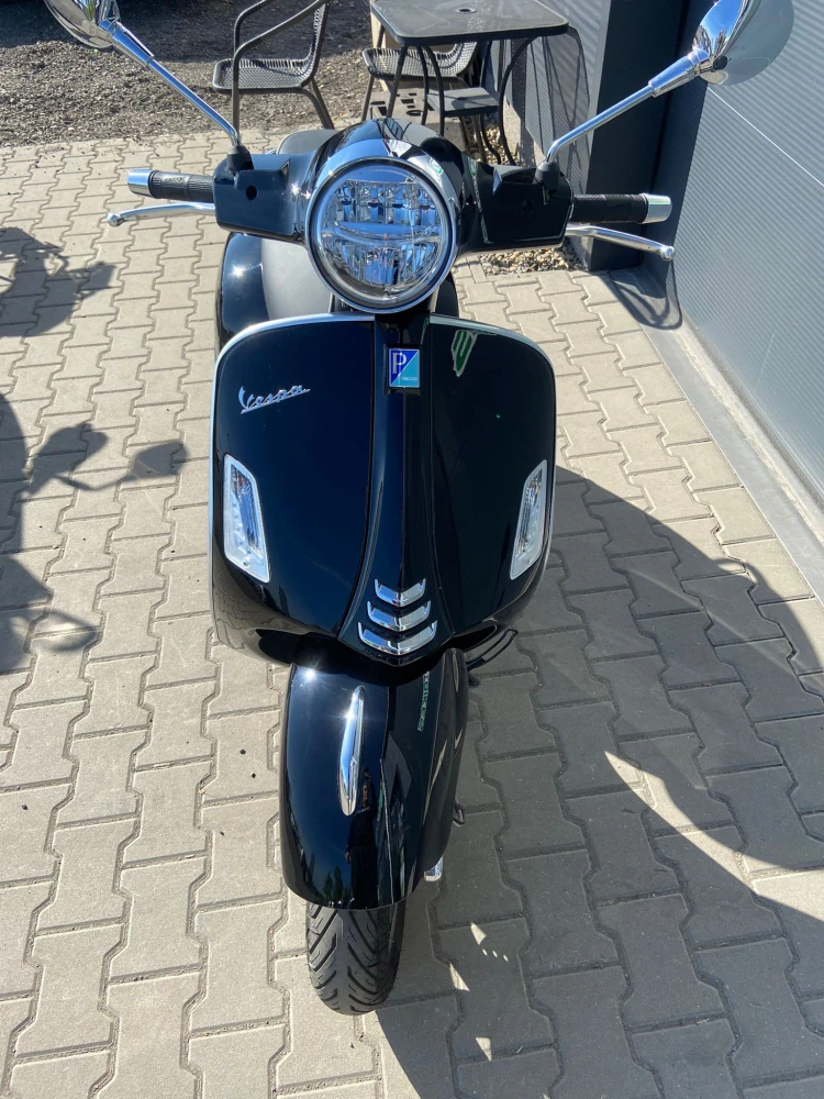 VESPA GTS 300 - BAZAR 
