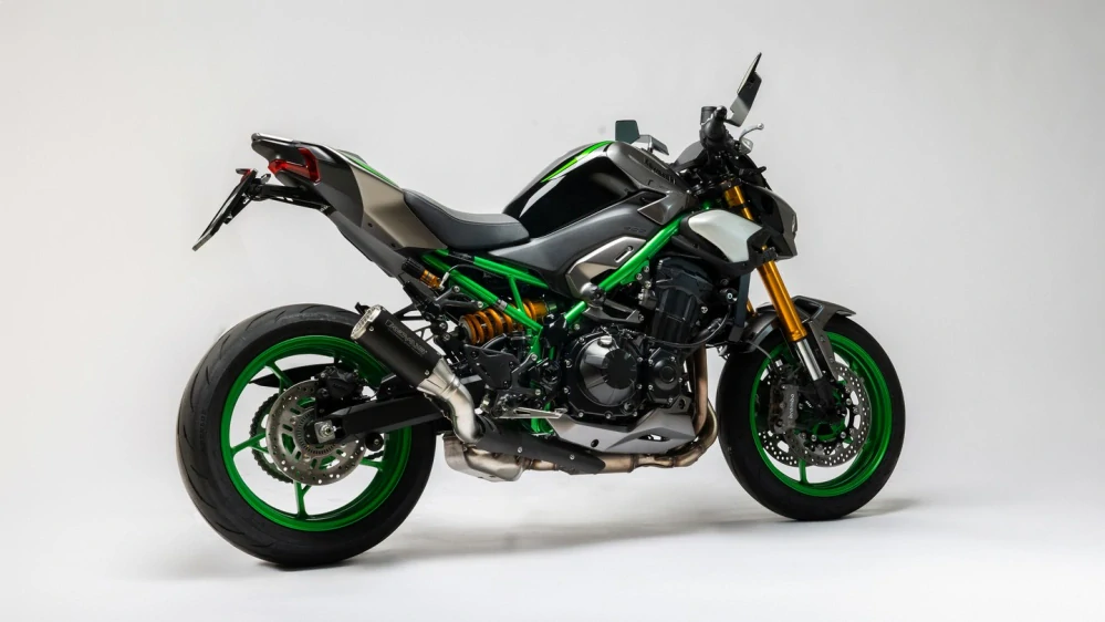 REMUS Výfuk BoostR homologovaná verze +3 PS KAWASAKI Z900