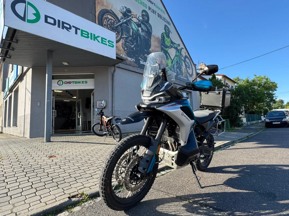 CFMOTO 800MT-X blue DEMO 