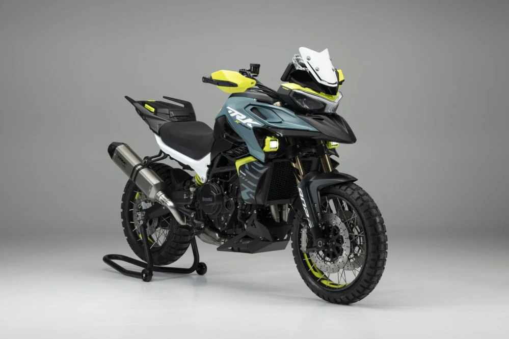 Benelli TRK 902 Xplorer zelená