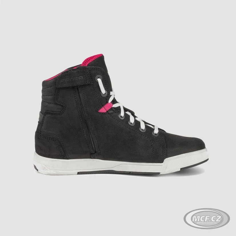 Dámské moto boty FORMA SWIFT X FIT DRY LADY černo/bílé