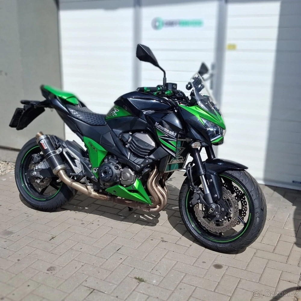 KAWASAKI Z800 - BAZAR