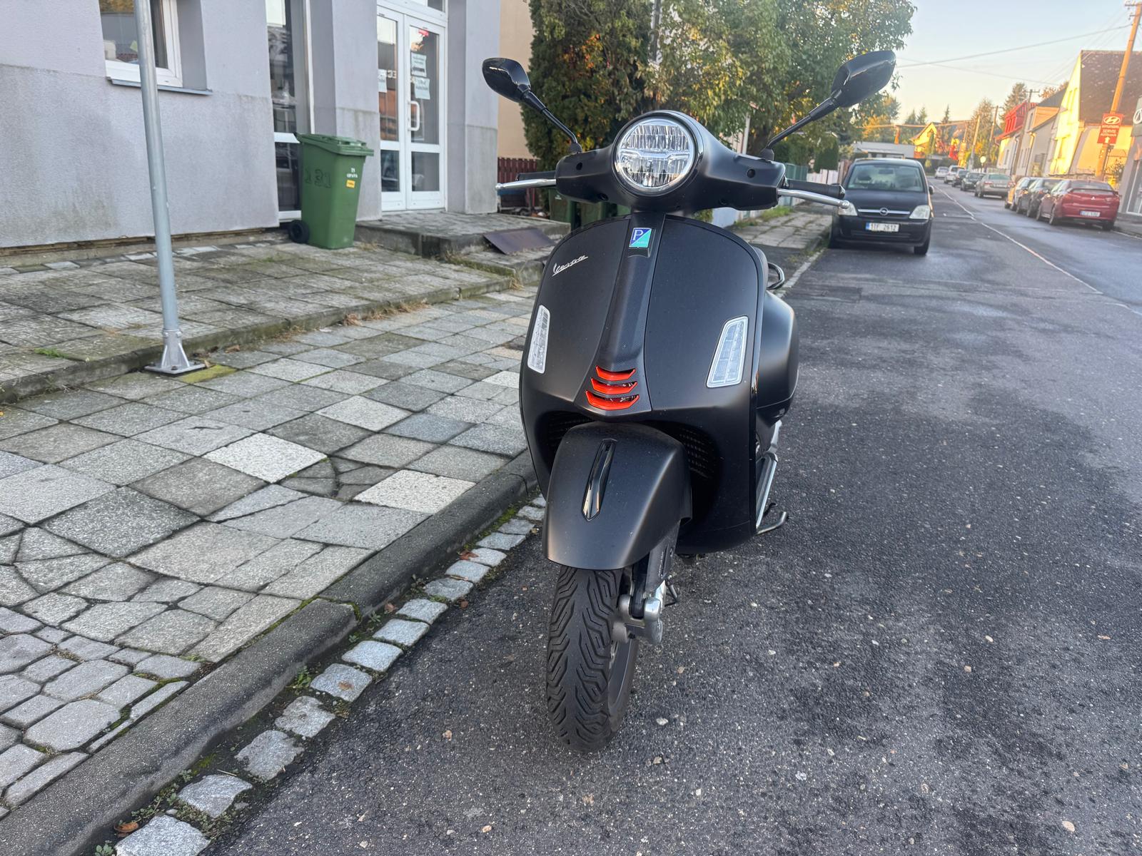 VESPA GTS 310 SUPER SPORT - DEMO
