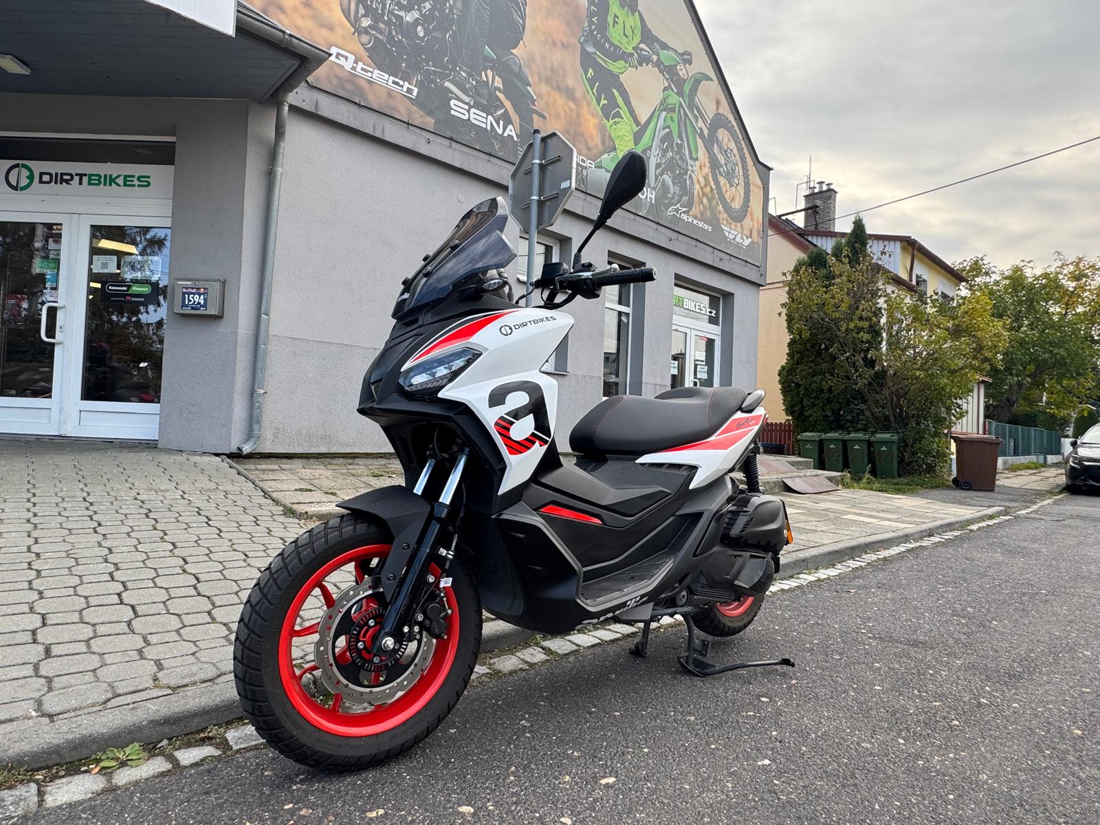 Aprilia SR GT 125 SPORT 2026 DEMO