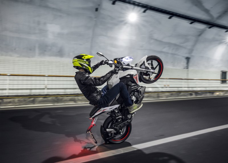 KEEWAY RKF 125i E5 černá