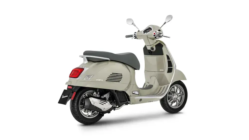 Vespa GTS 125 Beige Avvolgente E5+