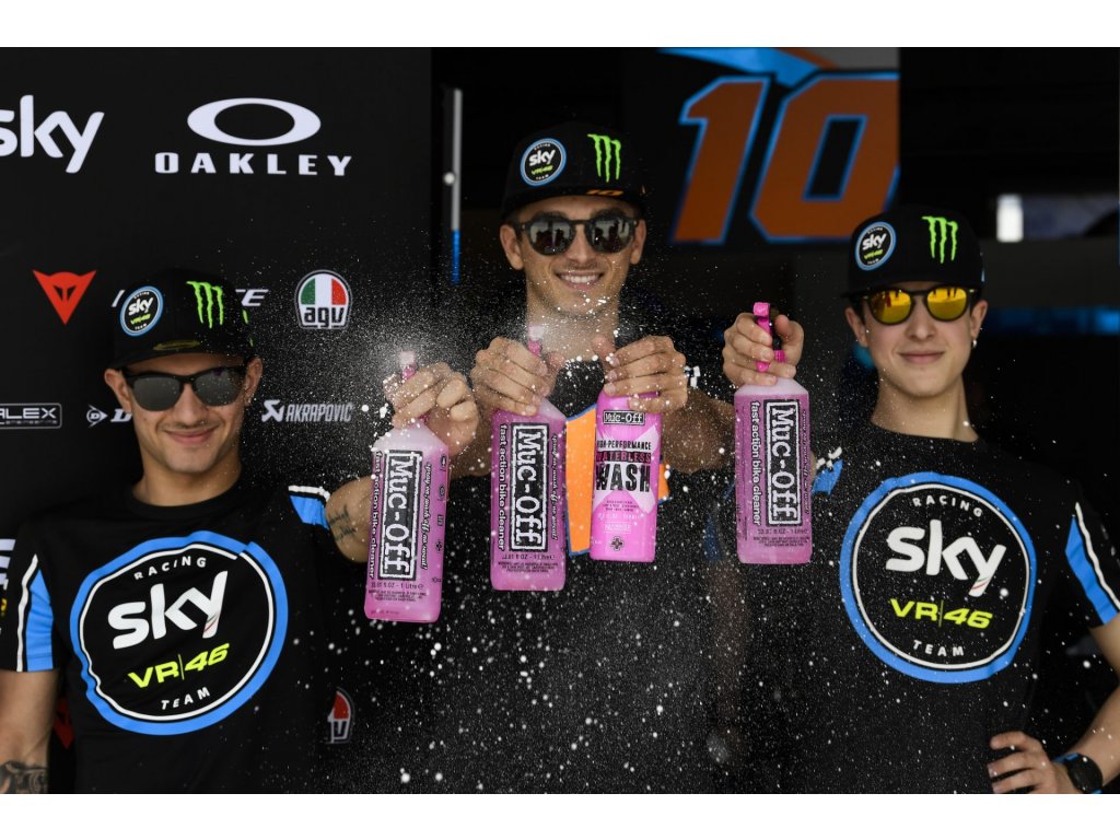 MUC-OFF HIGH PERFORMANCE WATERLESS WASH 750 ml