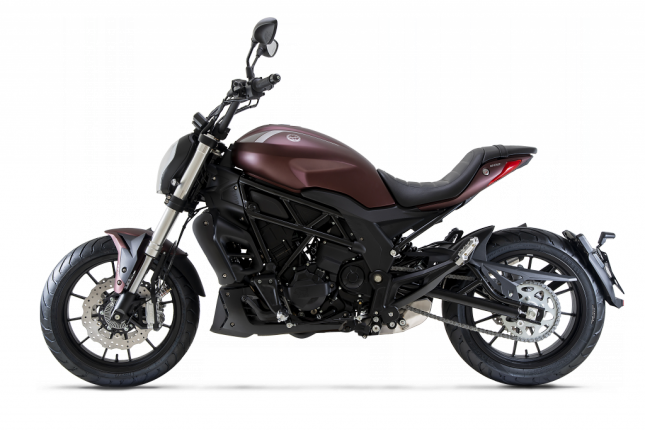 Benelli 502C EURO5 ABS červená