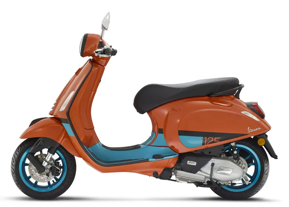 Vespa Primavera 125 COLOR VIBE oranžová