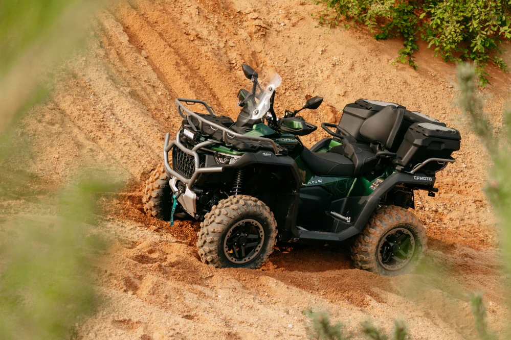 CFMOTO Gladiator X1000 G3 V-Twin EPS T3b OVERLAND pískově žlutá
