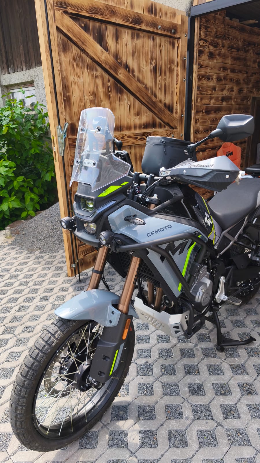 Chrániče páček hliník POLISPORT TRAIL BLAZER s univerzální montážní sadou Nardo Grey / Black 