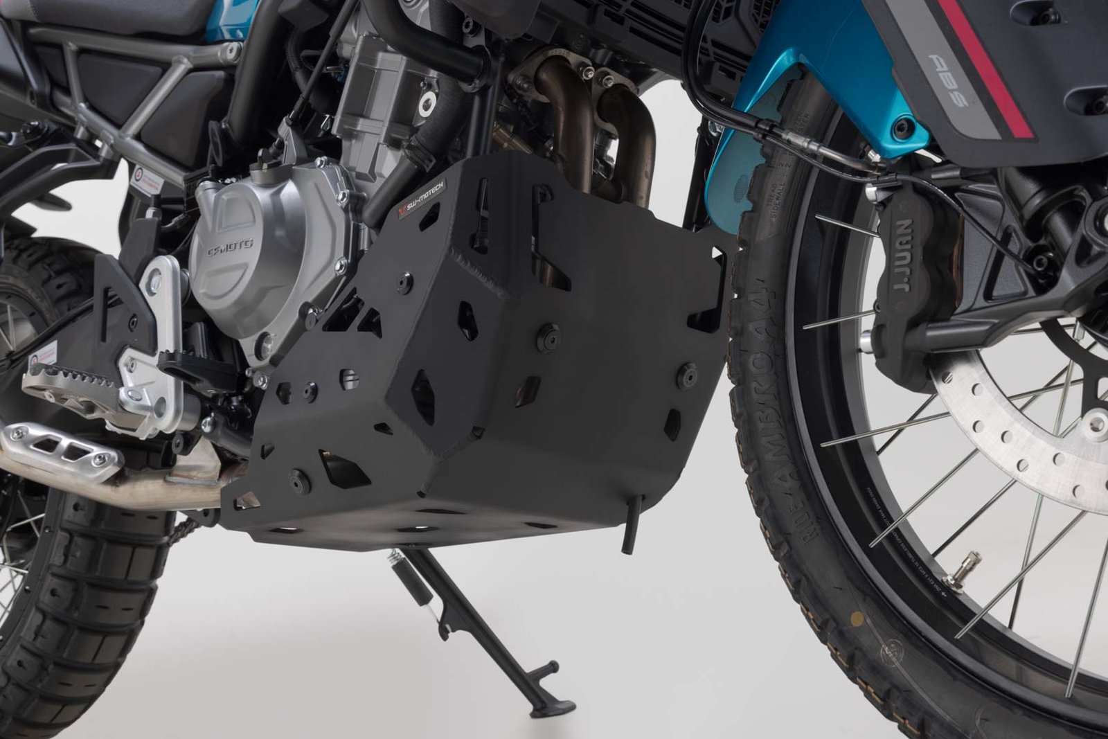 Kryt motoru černý CFMoto 450MT (23-). - sw-motech