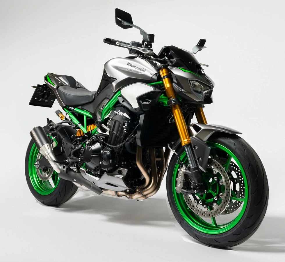 REMUS Výfuk BoostR homologovaná verze +3 PS KAWASAKI Z900