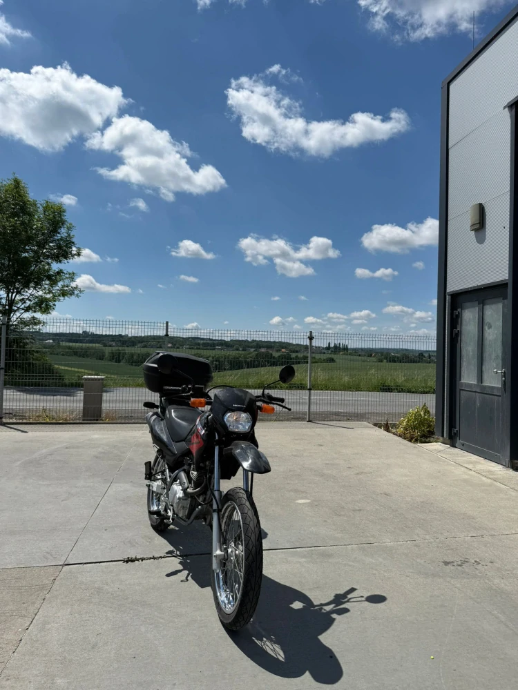 HONDA XR125L - BAZAR 