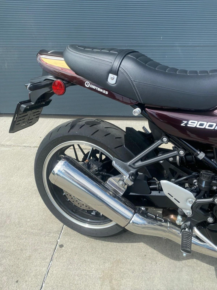 KAWASAKI Z900RS - PŘEDVÁDĚCÍ MOTOCYKL 
