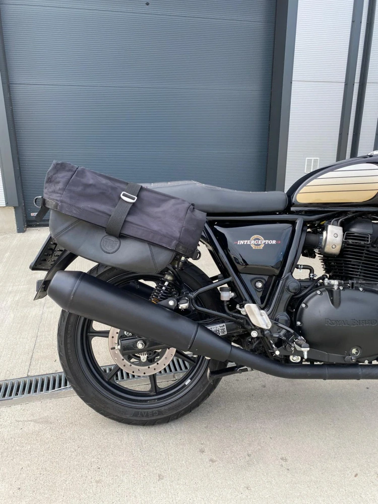 ROYAL ENFIELD INTERCEPTOR 650 - BAZAR