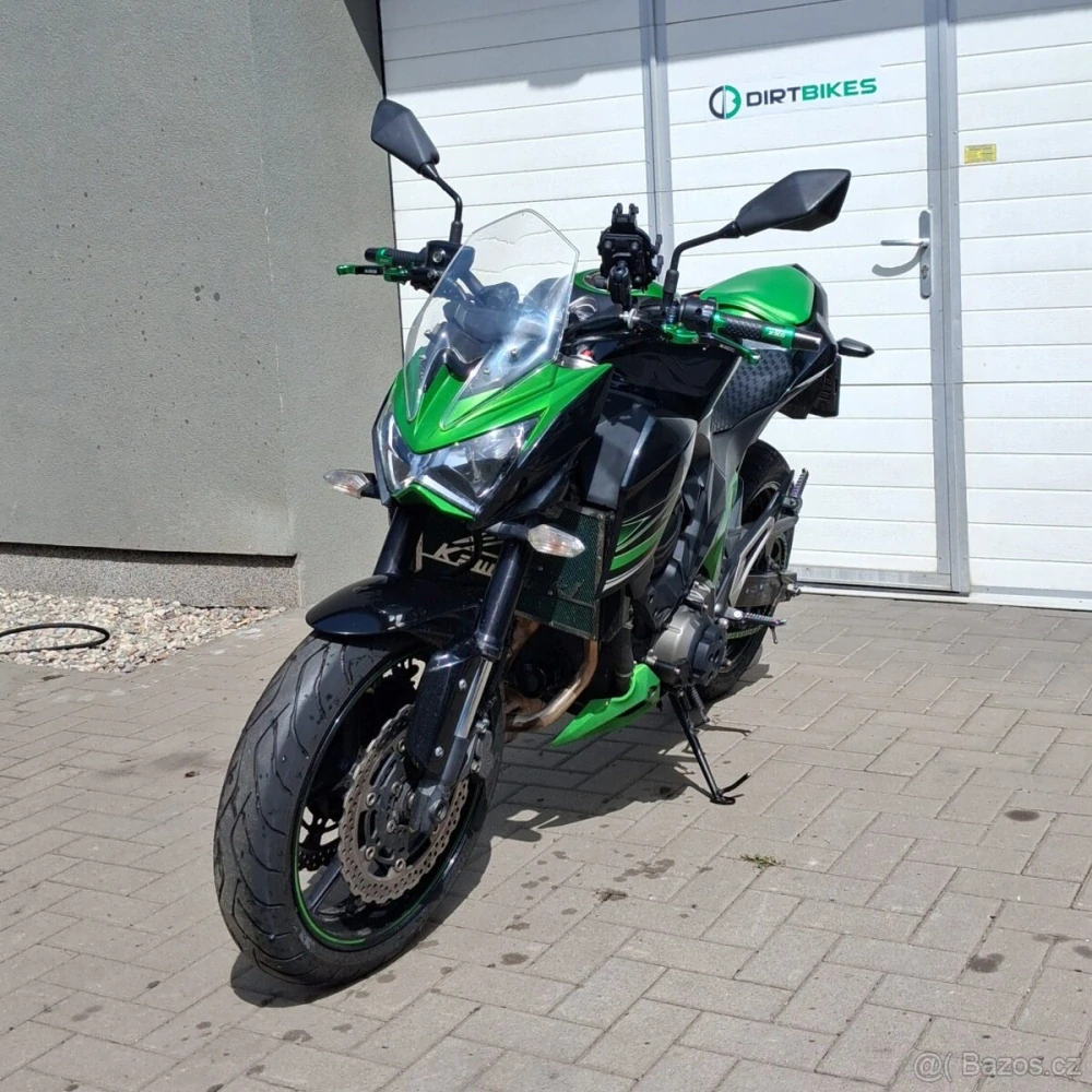KAWASAKI Z800 - BAZAR