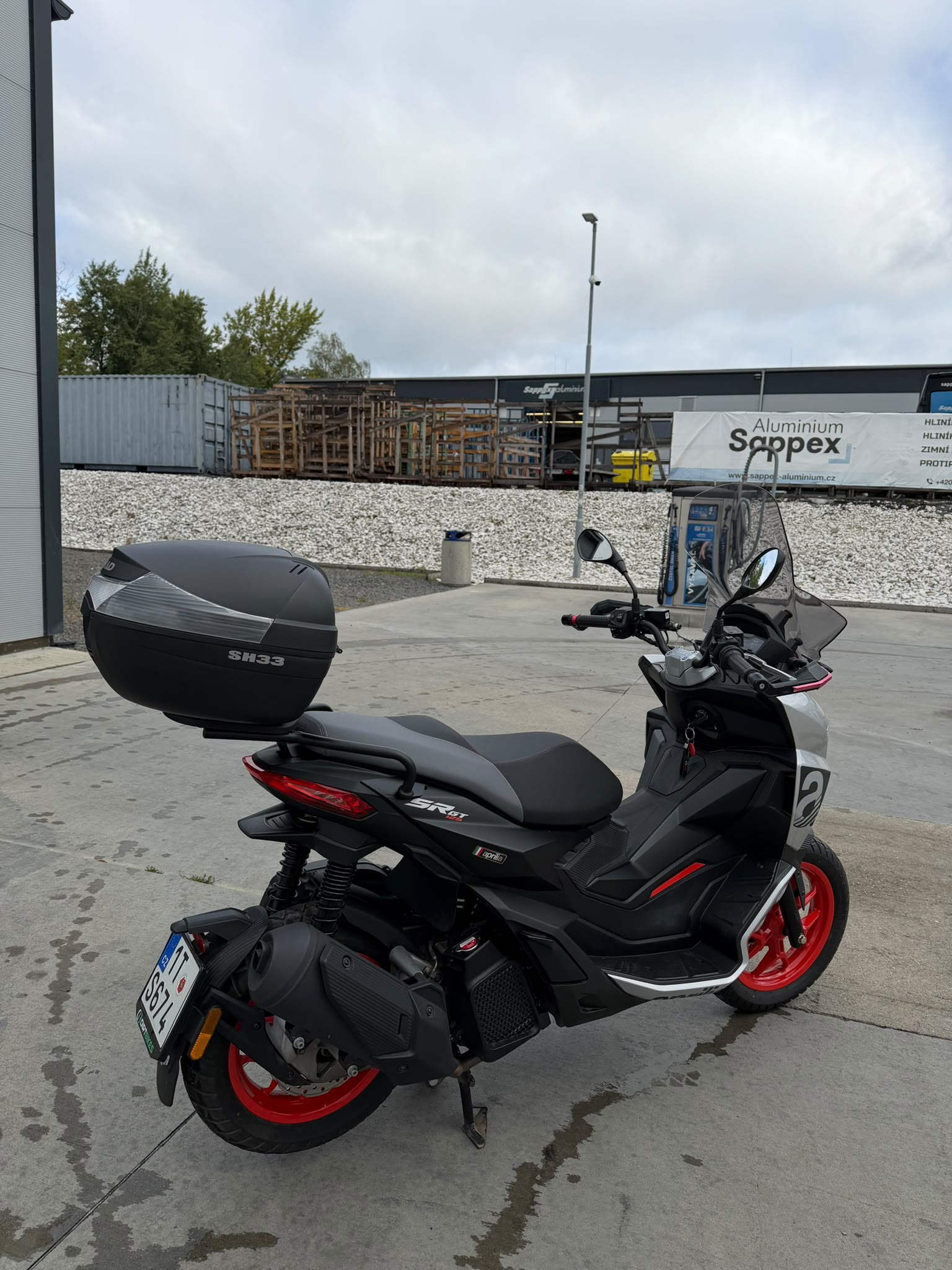 APRILIA SR GT SPORT 125 - BAZAR 