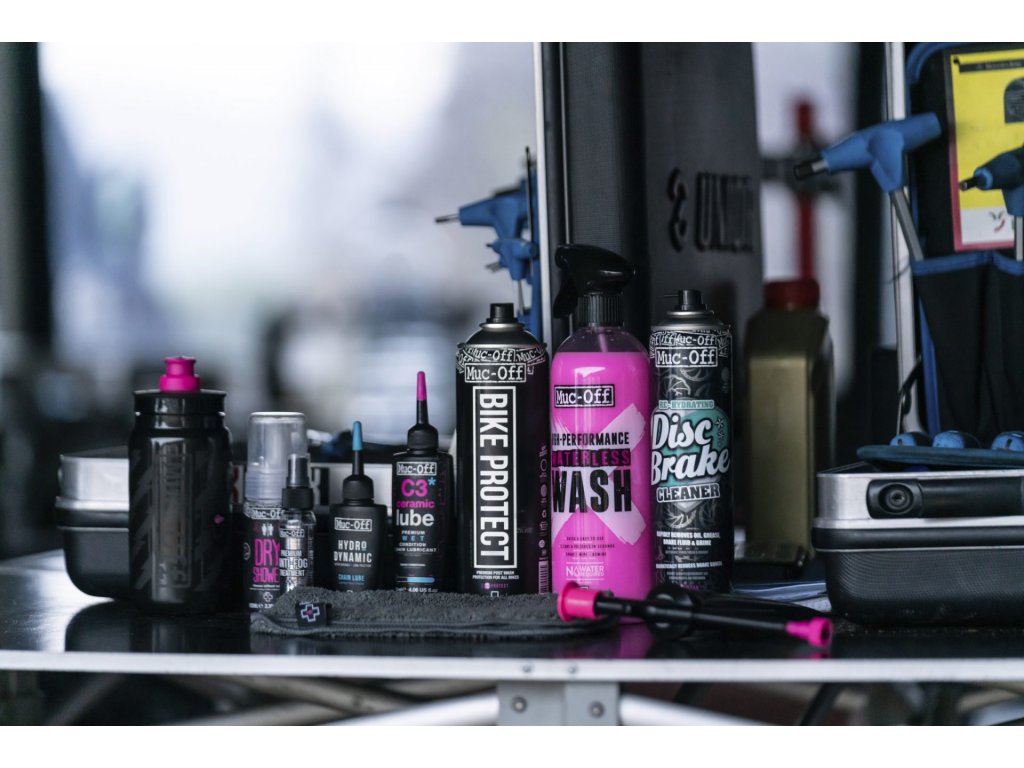 MUC-OFF HIGH PERFORMANCE WATERLESS WASH 750 ml