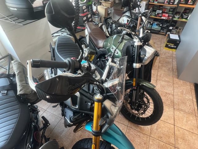 CFMoto CLX Adventure blastry - Chrániče páček POLISPORT s univerzální montážní