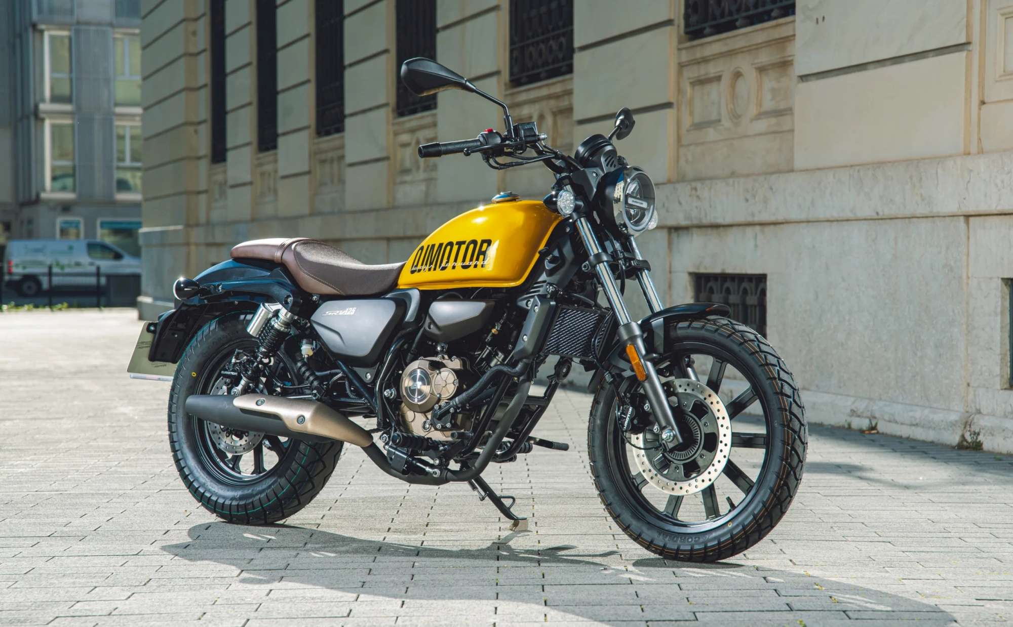 QJMOTOR SRV 125 černá