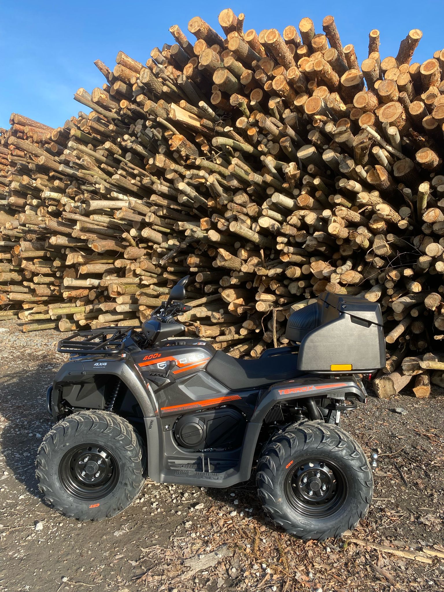 GOES Terrox 400 T3b black - černá